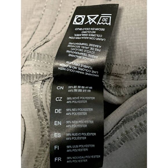 KUHL Women's Gray Outdoor/Hiking Skinny Pants, Size 12 Short, Used - Picture 7 of 7